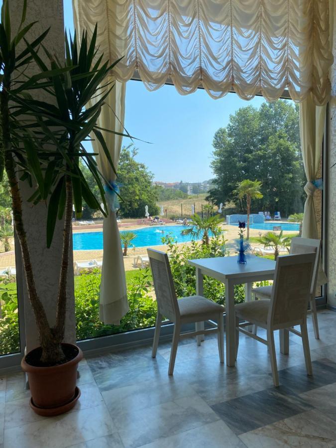 Kamenec Hotel Nesebar Buitenkant foto