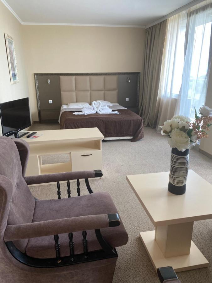Kamenec Hotel Nesebar Buitenkant foto