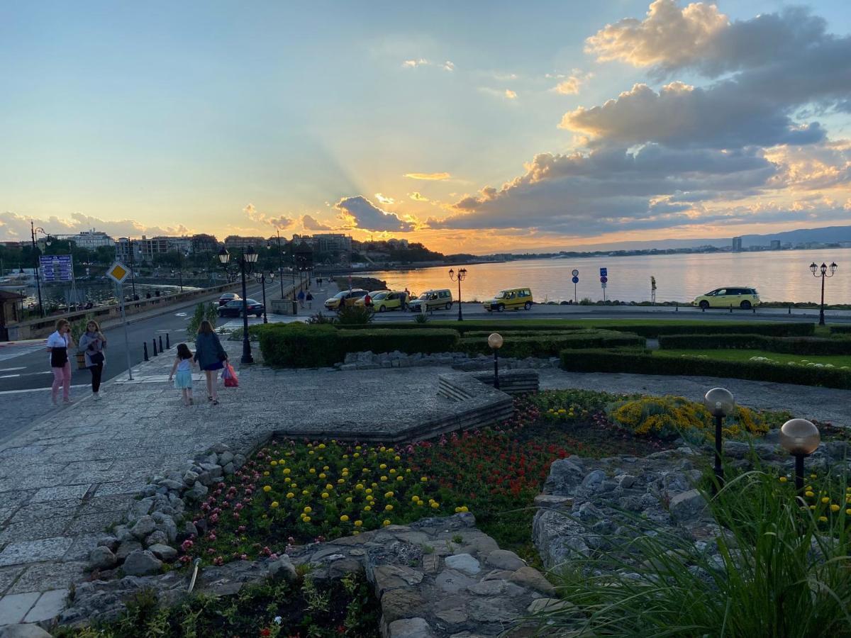 Kamenec Hotel Nesebar Buitenkant foto