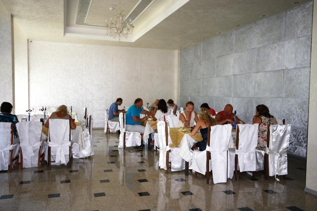 Kamenec Hotel Nesebar Buitenkant foto