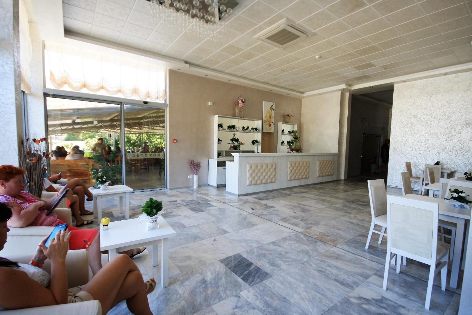 Kamenec Hotel Nesebar Buitenkant foto